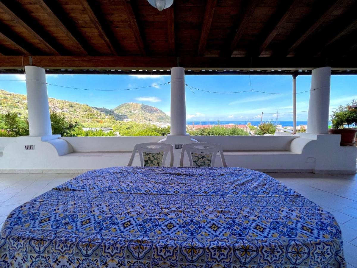 Casa Vacanze Da Federica Lipari  Exteriör bild